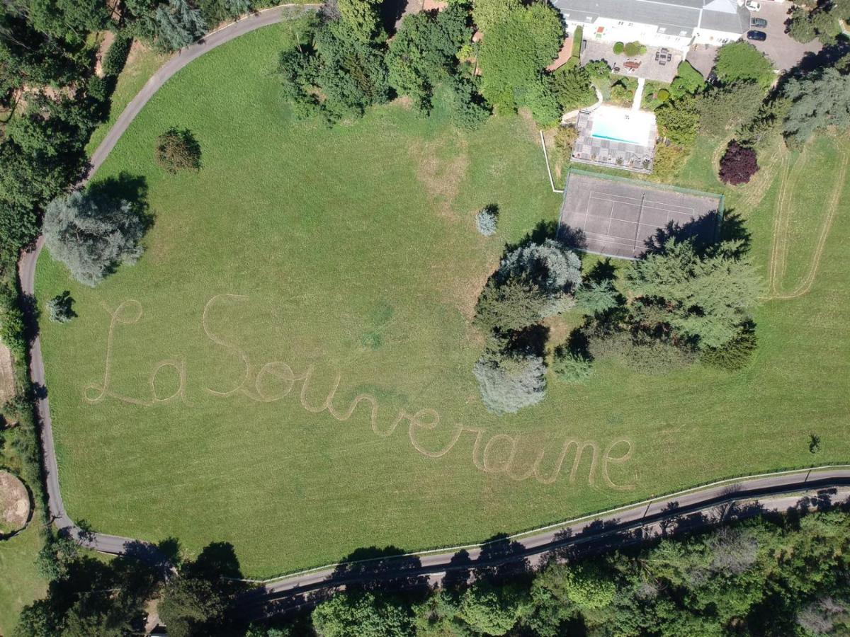 La Souveraine Saint-Genis-Laval Eksteriør billede